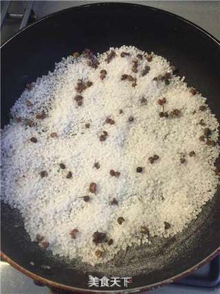 花椒盐焗虾的做法步骤:2