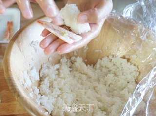 3种家常寿司做法(加利福尼亚卷,寿司卷)的做法步骤:13