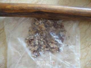 牛油果核桃香蕉泥的做法步骤：2