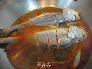 家常炖黄花鱼的做法步骤:9