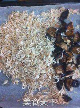 香菇虾皮粉的做法步骤:8