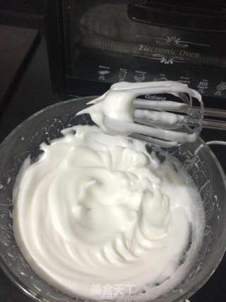 戚风蛋糕的做法步骤:9