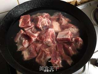 红烧精排的做法步骤:2