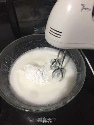 戚风蛋糕的做法步骤:7