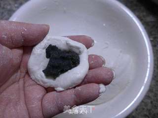 芝麻猪油馅汤圆的做法步骤:4