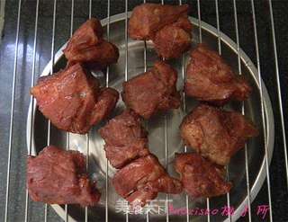 蜜汁叉烧肉的做法步骤:8