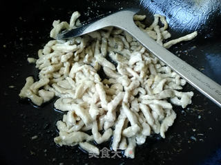 京酱肉丝的做法步骤:8