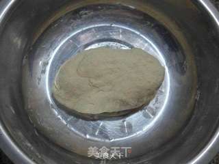 圆白菜猪肉馅盒子的做法步骤:9