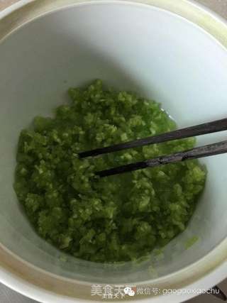 苦瓜蛋羹的做法步骤:3