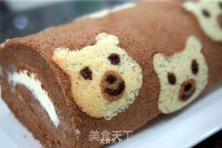 小熊彩绘蛋糕卷的做法步骤:18