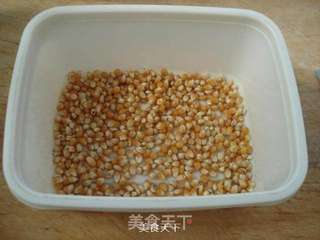微波炉爆米花的做法步骤:2