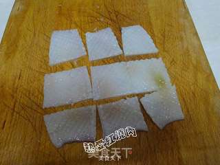 剁椒鱿鱼的做法步骤:4