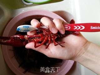 麻辣小龙虾的做法步骤：2