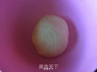 花环豆沙面包的做法步骤:3