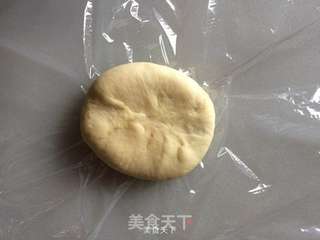 花环豆沙面包的做法步骤:7
