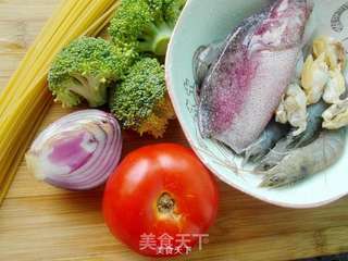 #海鲜意面的做法图解2