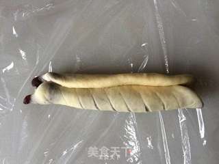 花环豆沙面包的做法步骤：9