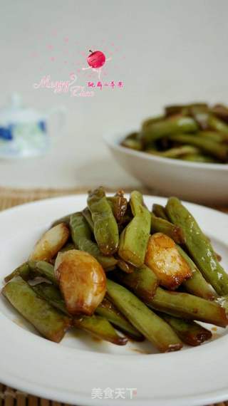 蒜子烧扁豆的做法步骤:7