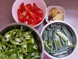 回锅肉的做法步骤:3
