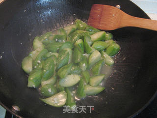 蒜茸丝瓜的做法步骤:7