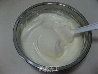 原味戚风蛋糕的做法步骤:9