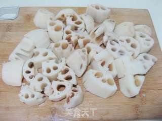五花肉炖藕块的做法步骤:4