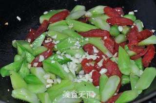 芥蓝炒腊肠的做法步骤:10