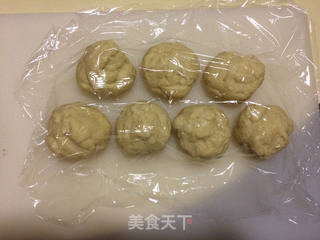 香肠花环面包的做法步骤：5