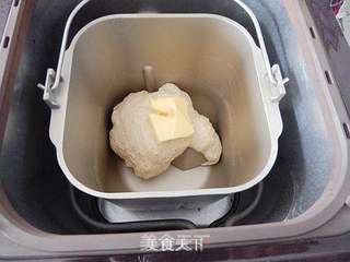 黑芝麻全麦面包的做法步骤:6