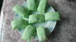“夕餐落英”------碧玉玫瑰金丝卷的做法步骤:17