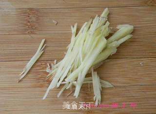 姜丝儿拌苦瓜的做法步骤:5