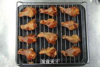 舌尖上的美食——蜜汁烤鸡腿的做法步骤:4