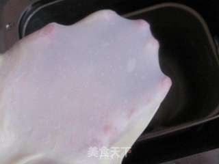 桑葚酱毛毛虫面包的做法步骤:3
