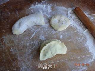 水煎韭菜盒子陷玉面包子的做法步骤:6