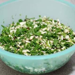 父母的味道-----香菇芹菜鲜肉饺的做法步骤:6