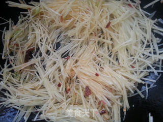 芹菜炒土豆丝的做法步骤:5