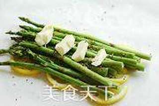 夏日的清新柠檬烤芦笋的做法步骤:7