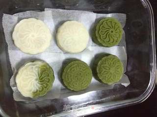 冰皮月饼的做法步骤:11