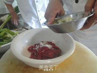 水煮牛肉的做法步骤:2