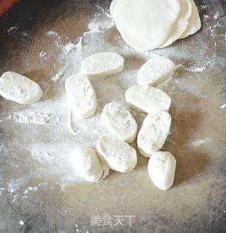 胡萝卜木耳蒸饺的做法步骤:7