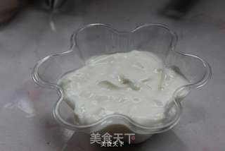 做宝贝爱吃的营养美味——自制美味酸奶杯的做法步骤:7