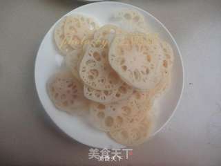 干煸莲藕的做法步骤:2