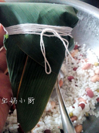 肉粽子的做法步骤:8