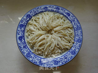 蒜蓉粉丝金针菇的做法步骤:13