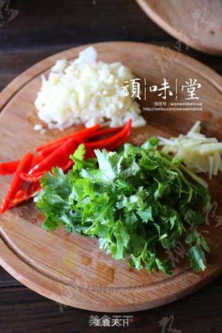 咖喱鸡饭的做法步骤:2