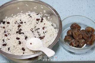甜蜜的红豆蜜枣粽的做法步骤:3