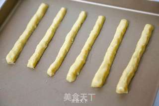 梦幻手指饼干(烤箱做手指饼干)的做法步骤:9