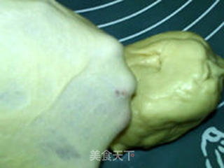 德式扭结面包的做法步骤：5