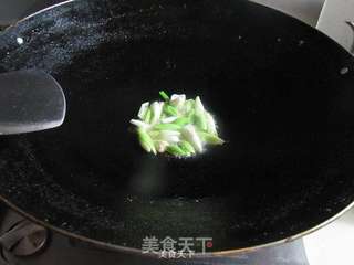 三丝炒米粉的做法步骤:7