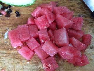 芒果西瓜双色果汁的做法步骤:3